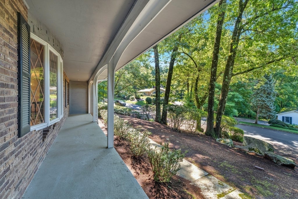 120 Green Tree Lane