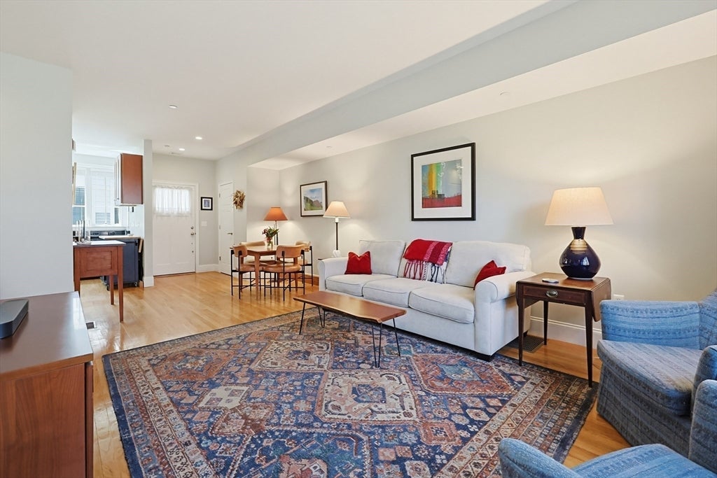 93 E Central Street 10