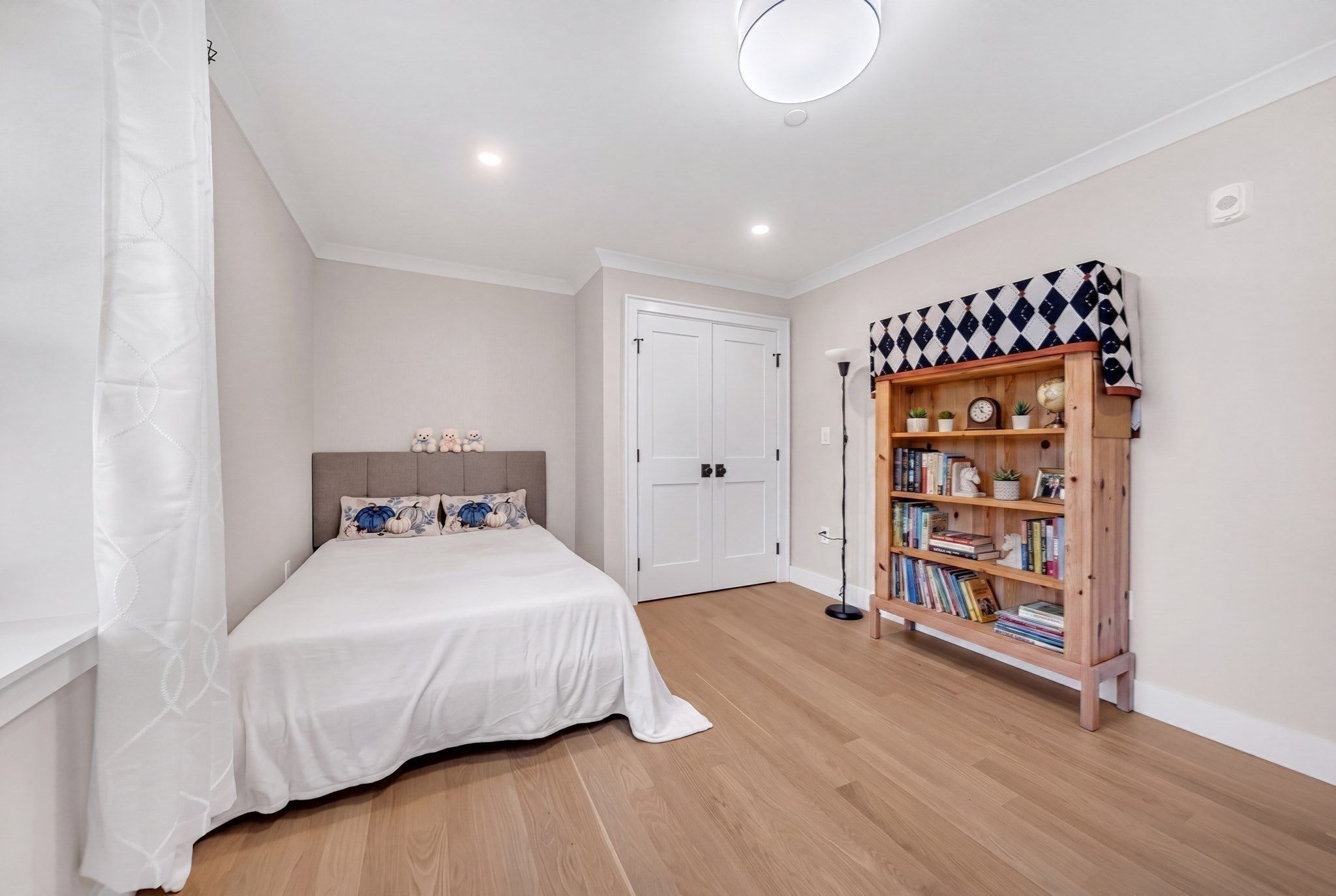 264 Pearl St #2, Newton, MA, 264 Pearl St #2, Newton, MA Photo #28