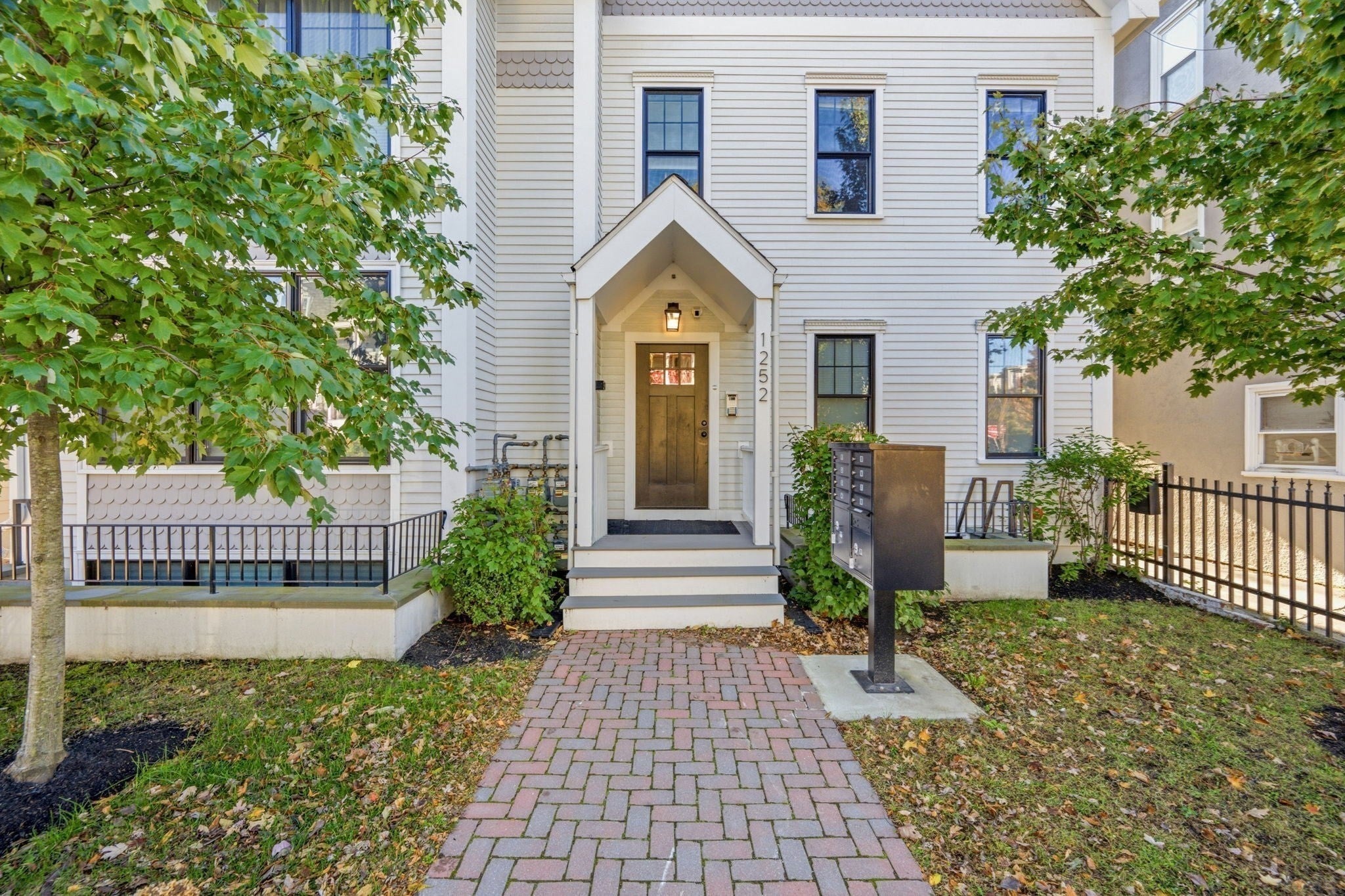 1252 Broadway Street #7, Somerville, MA Photo #29