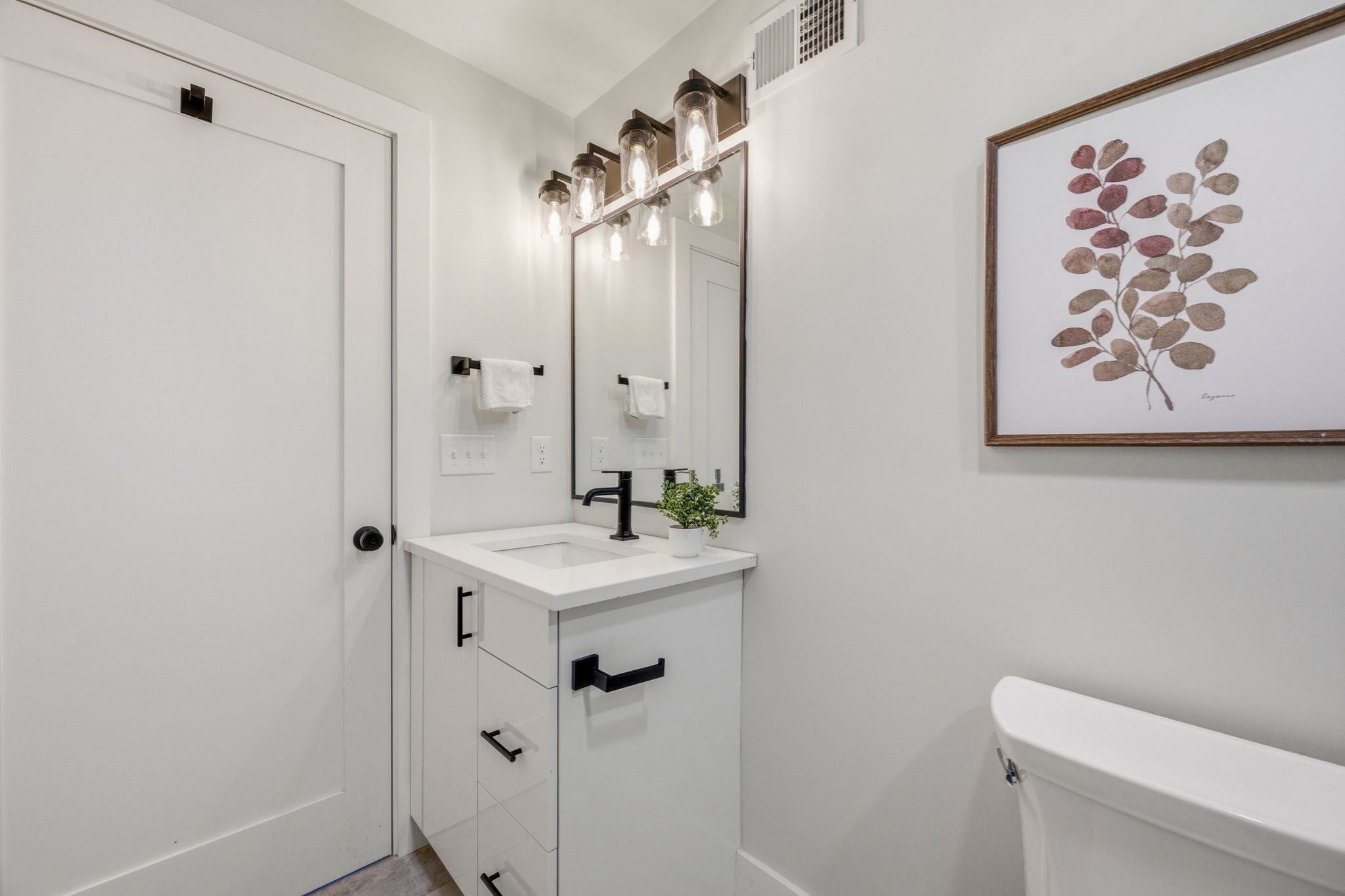 1252 Broadway Street #7, Somerville, MA Photo #19