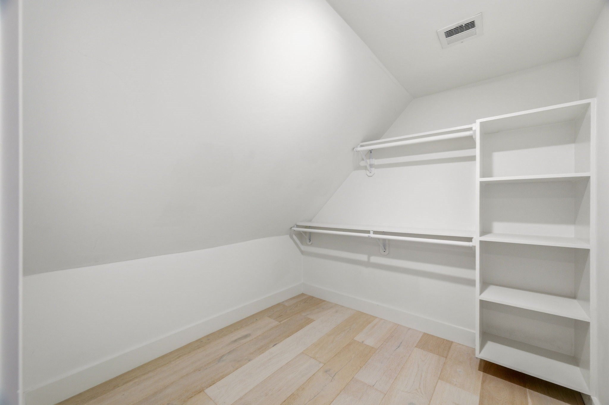 1252 Broadway Street #7, Somerville, MA Photo #17