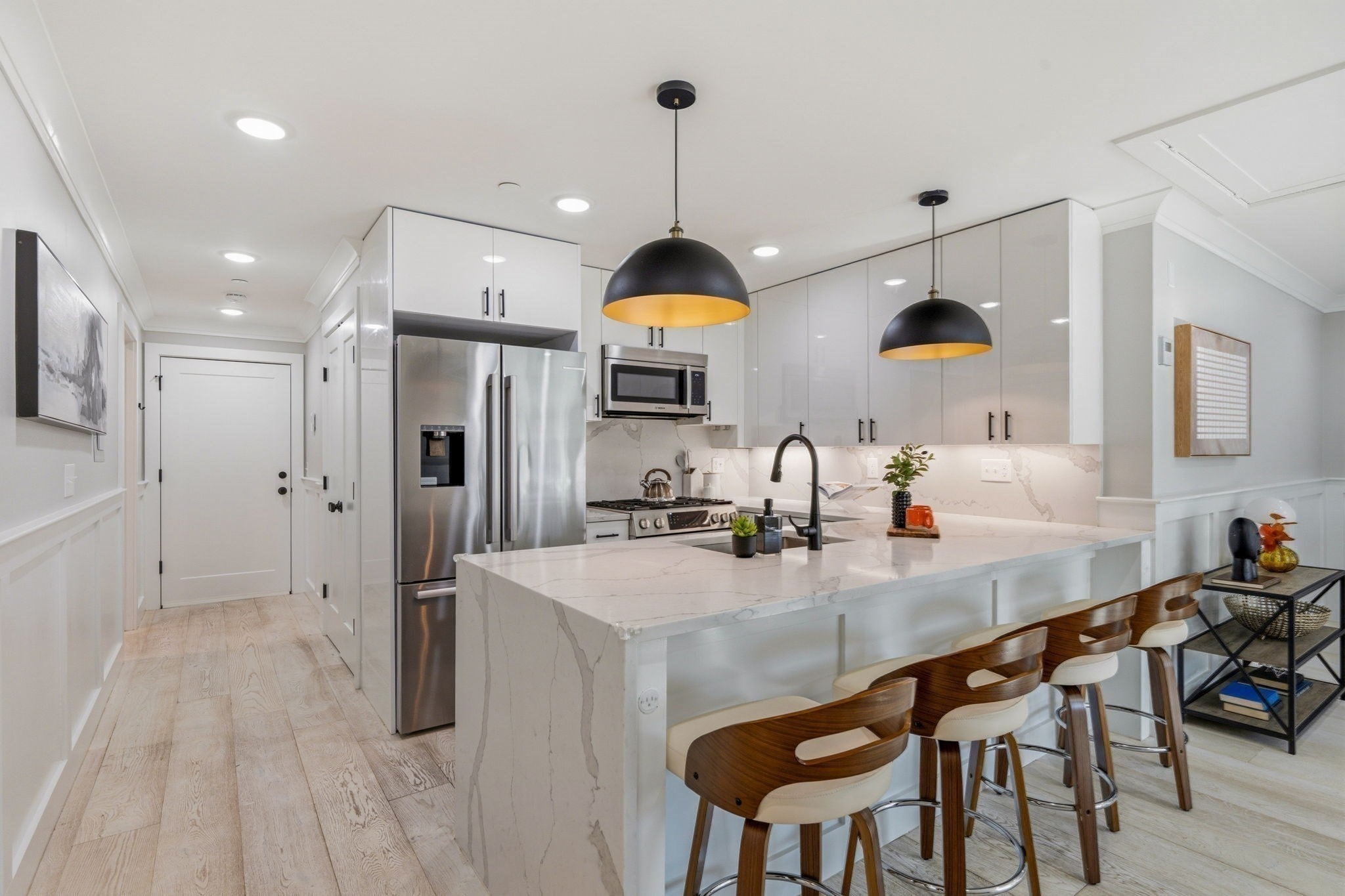 1252 Broadway Street 7