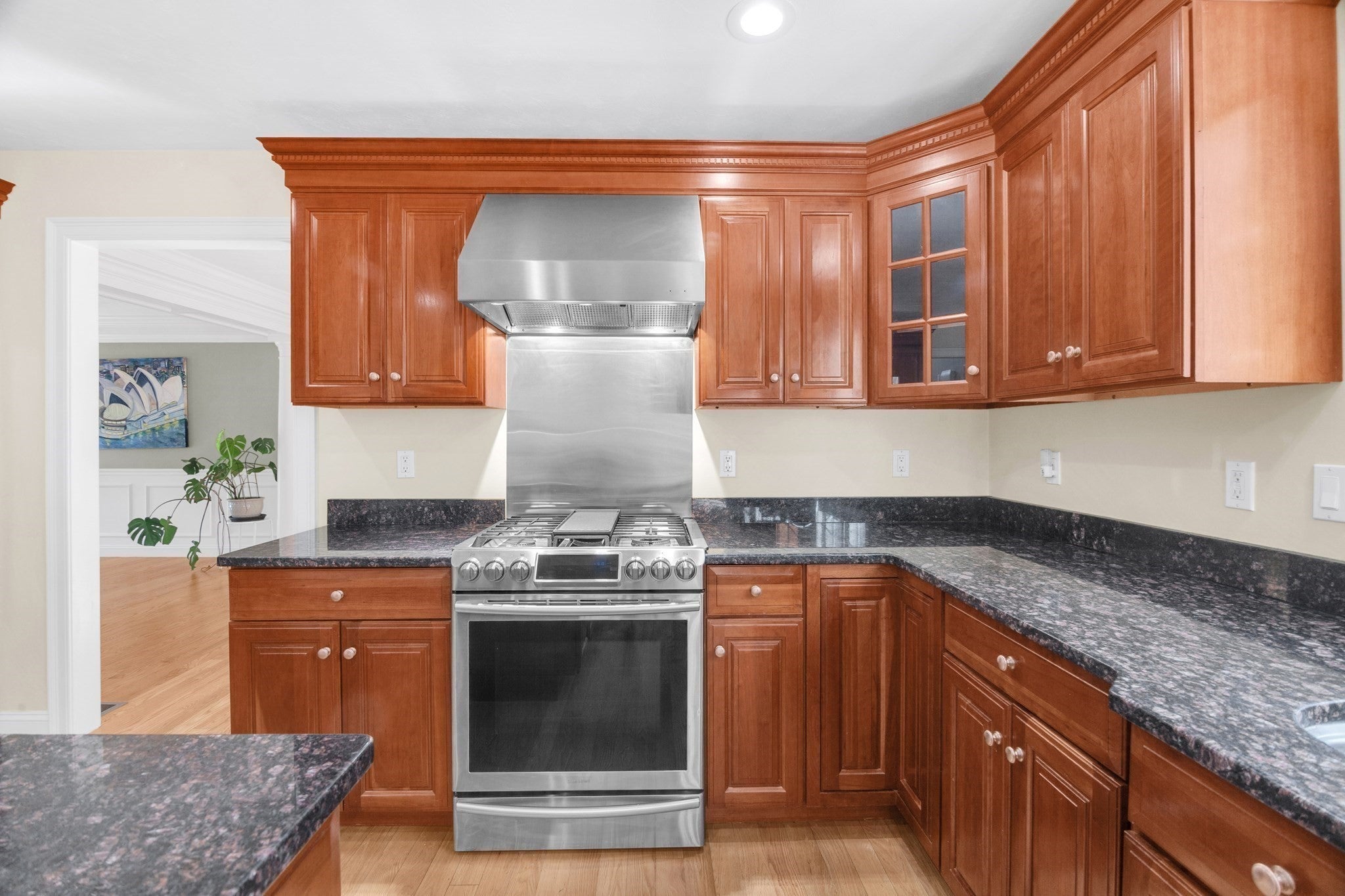 21 Manchester Place, Natick, MA, 21 Manchester Place, Natick, MA Photo #14
