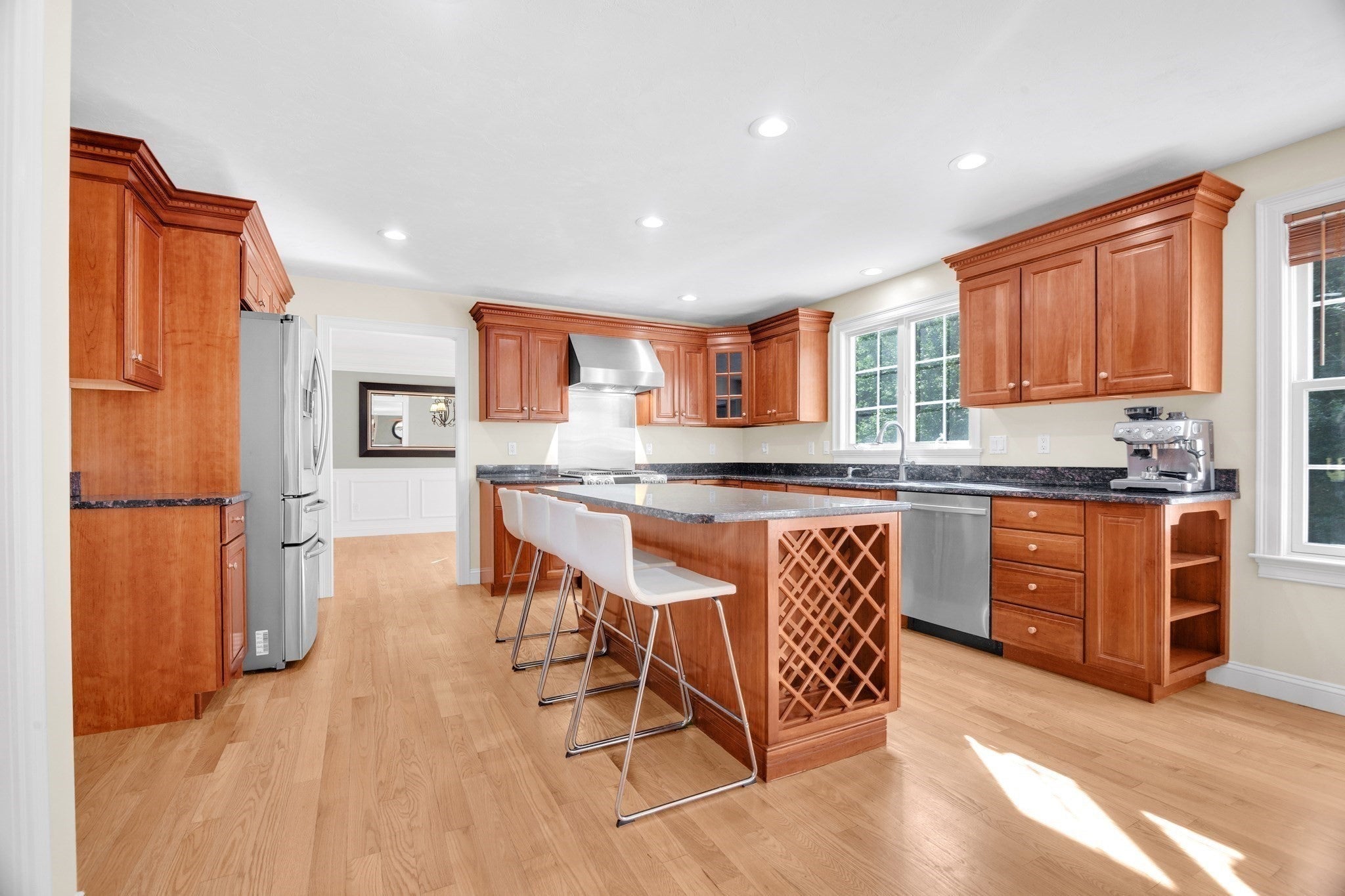 21 Manchester Place, Natick, MA, 21 Manchester Place, Natick, MA Photo #12