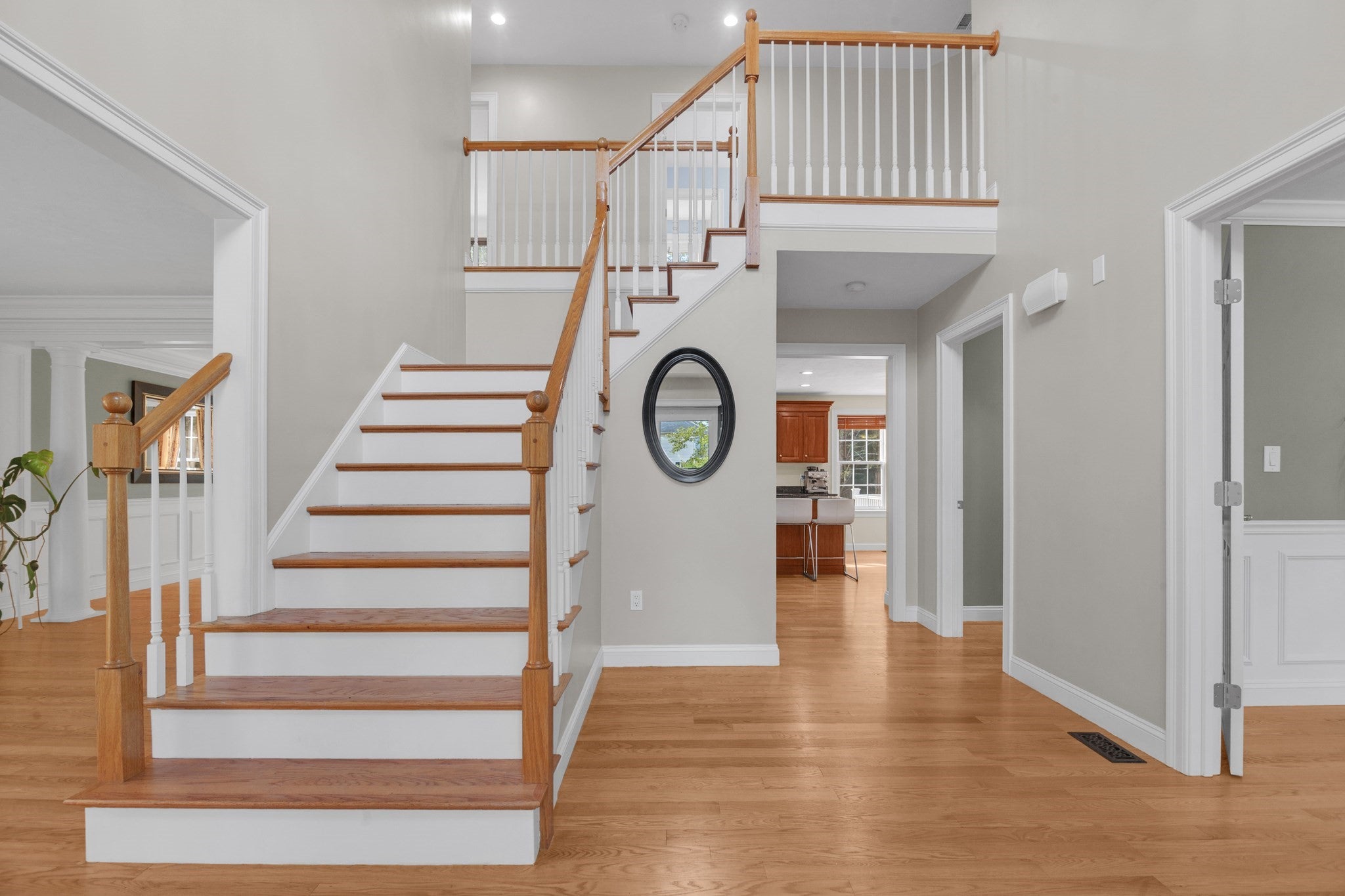 21 Manchester Place, Natick, MA, 21 Manchester Place, Natick, MA Photo #2