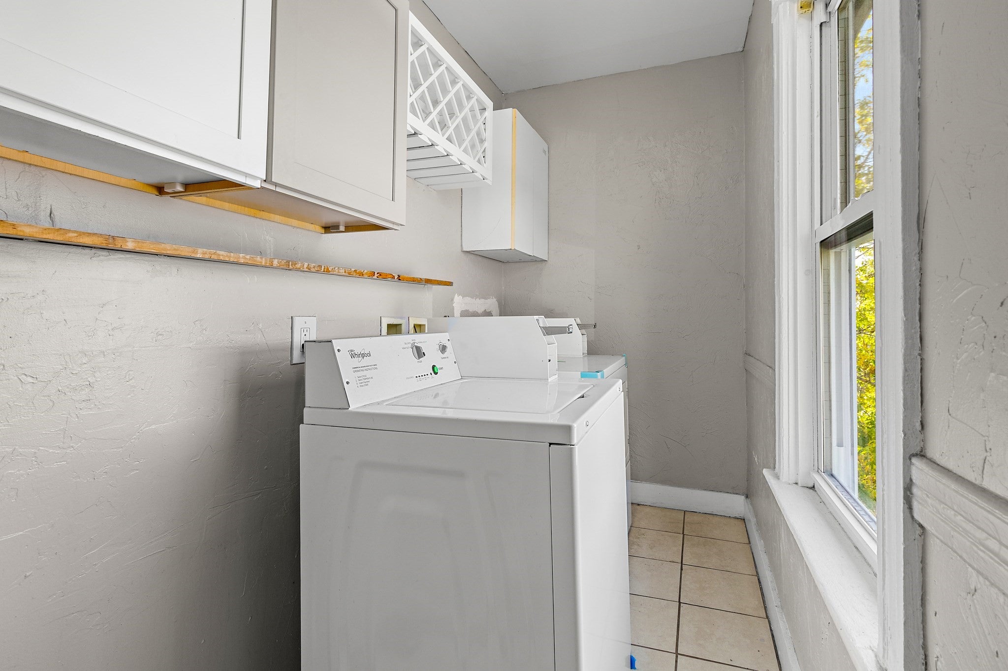 11 Glenwood St, Worcester, MA Photo #32