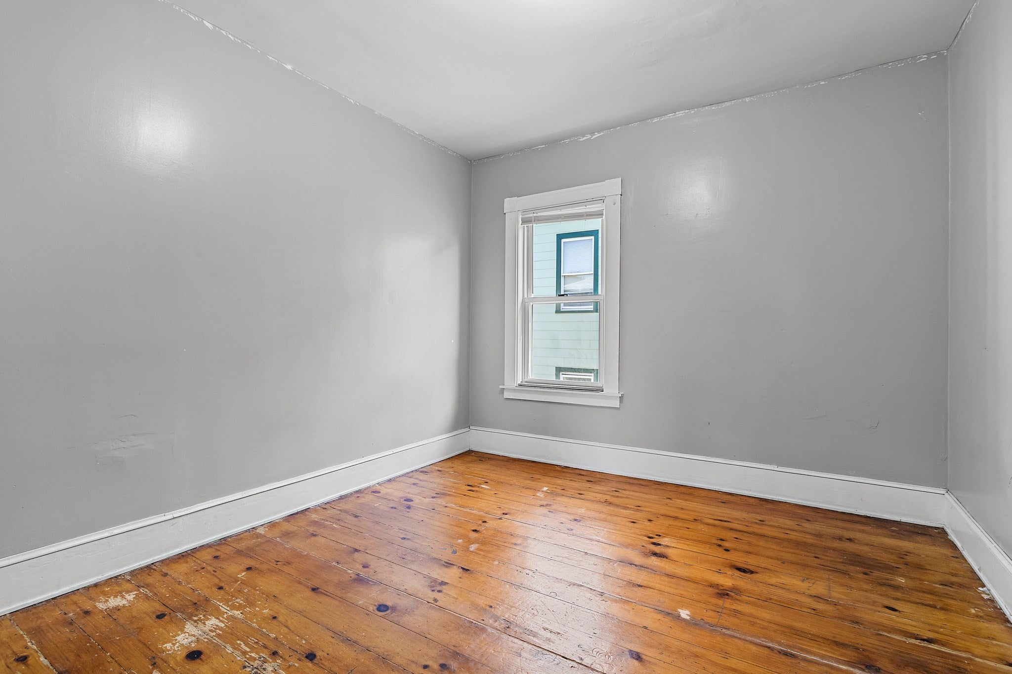 11 Glenwood St, Worcester, MA Photo #28