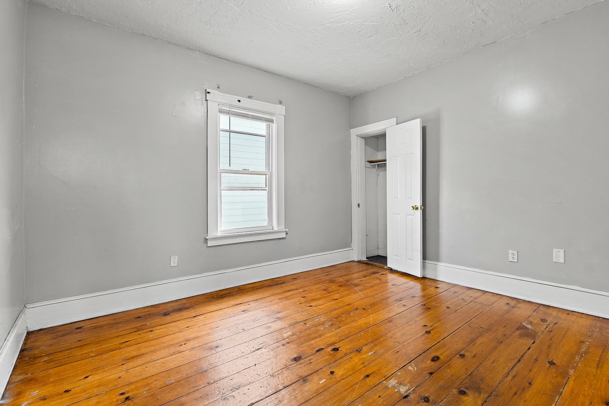 11 Glenwood St, Worcester, MA Photo #30