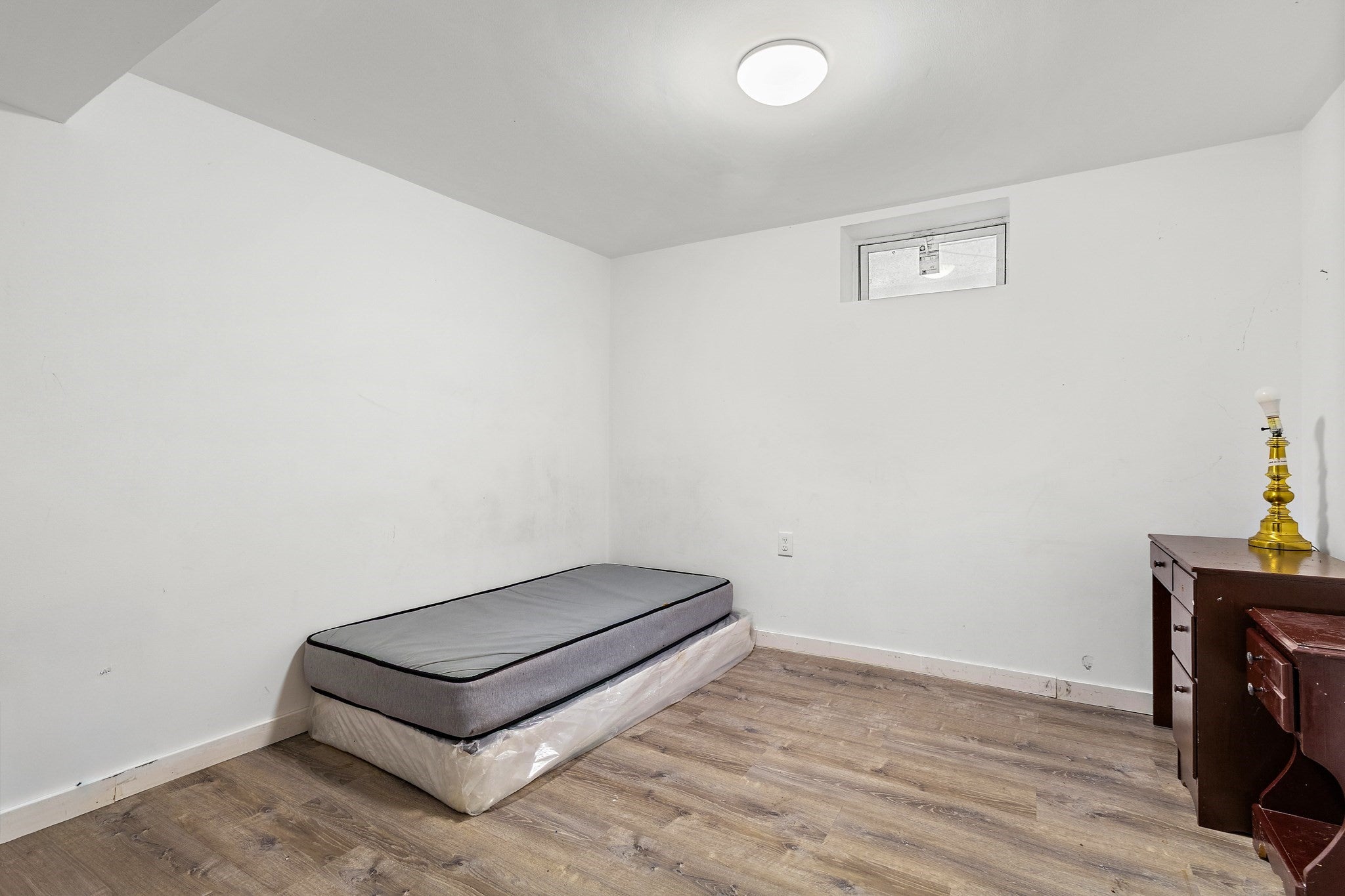11 Glenwood St, Worcester, MA Photo #36