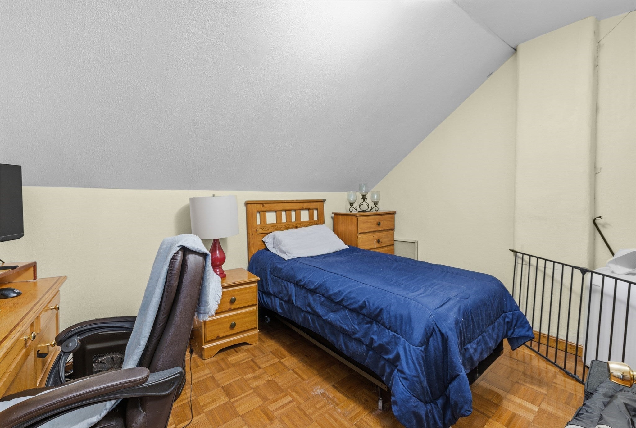 31 Sachem St, Fall River, MA, 31 Sachem St, Fall River, MA Photo #21