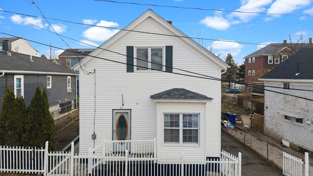 31 Sachem St