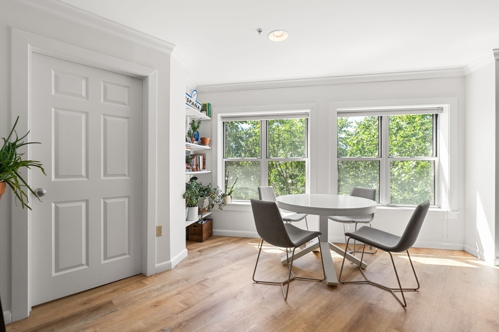 120 Mountfort St 406