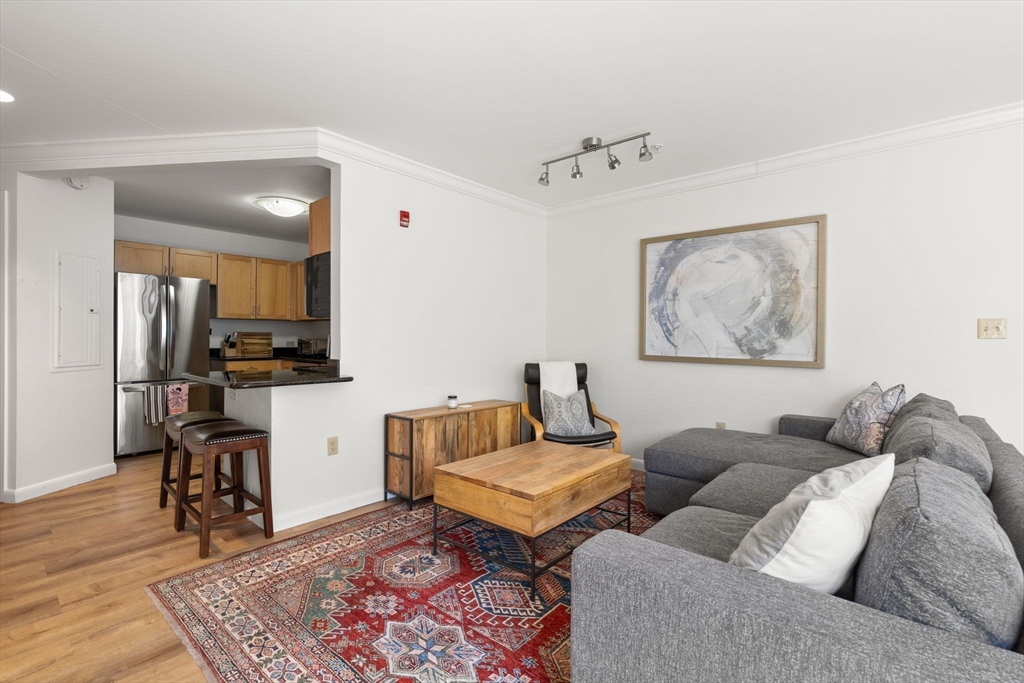 120 Mountfort St 406