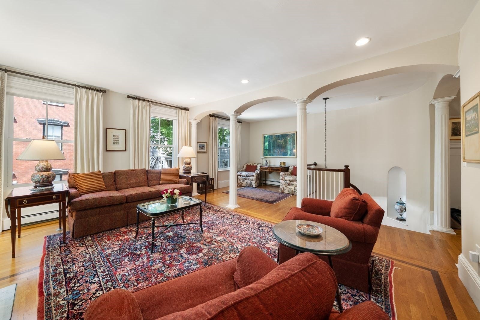 51 Chestnut Street, Boston, MA Photo #8
