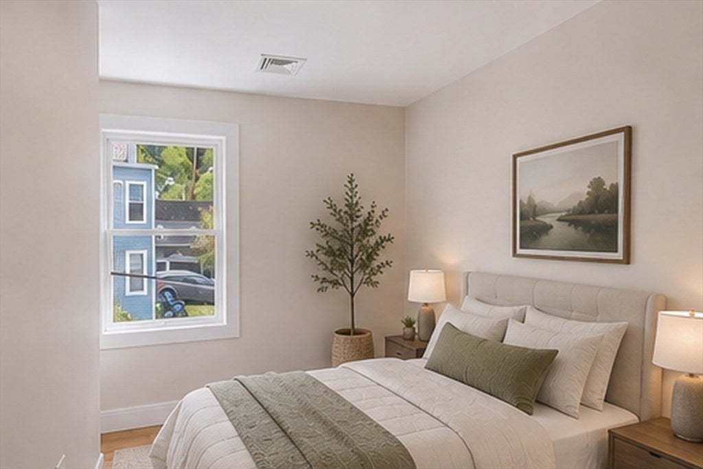 11 Hovey St, Woburn, MA Photo #13