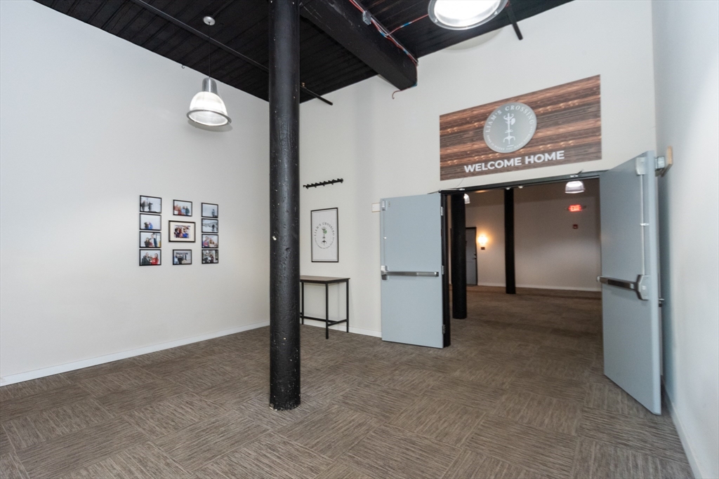 55 Sterling St 208