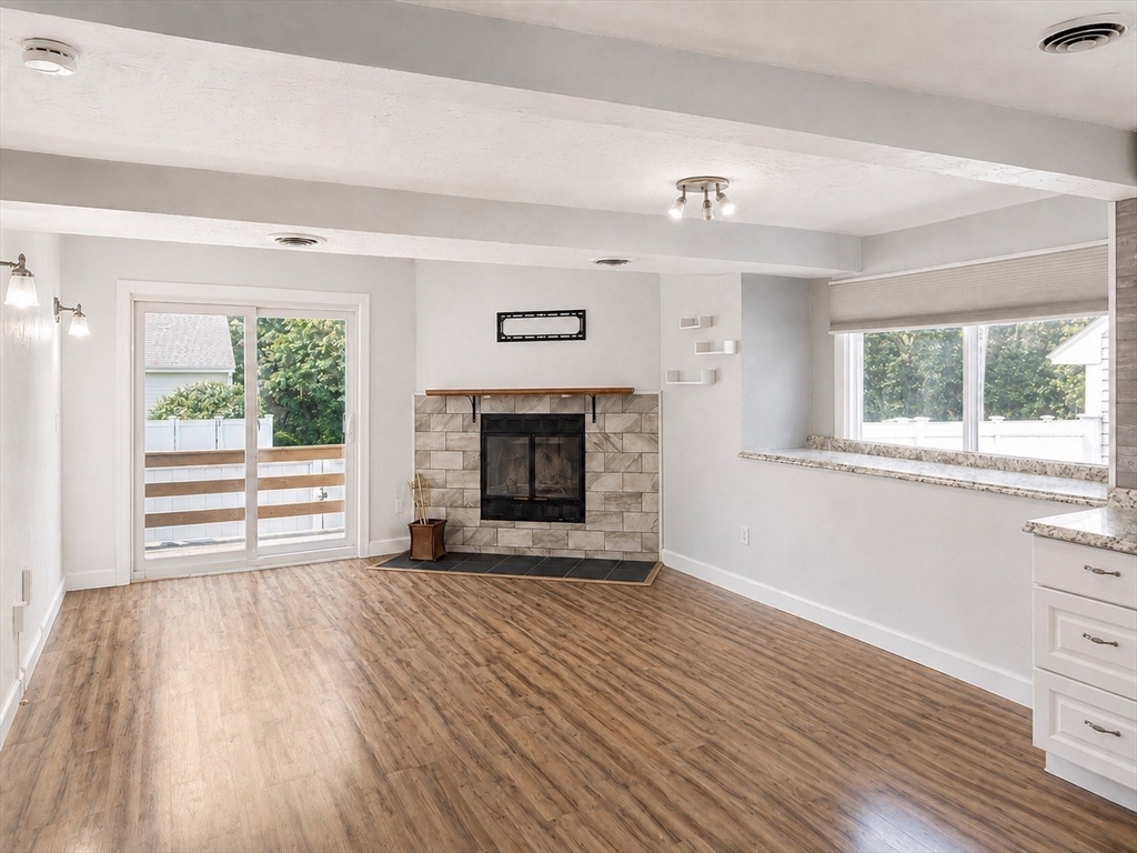 203 Lake St 36