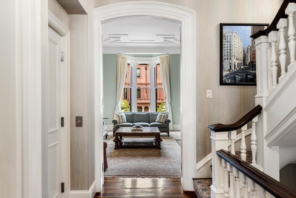 18 Marlborough St