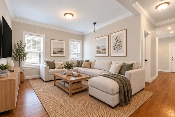 43 DERBY ST APT 1, SOMERVILLE, MA 02145 - Image cfffd14d8a5c2467f07b365e4ab101bb/914297175
