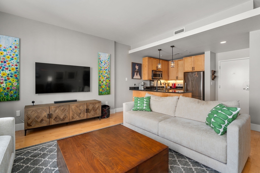 181 Essex Street E503