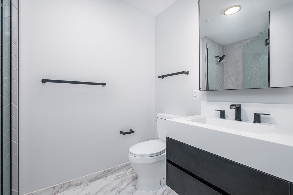 55 Lagrange Street 4F