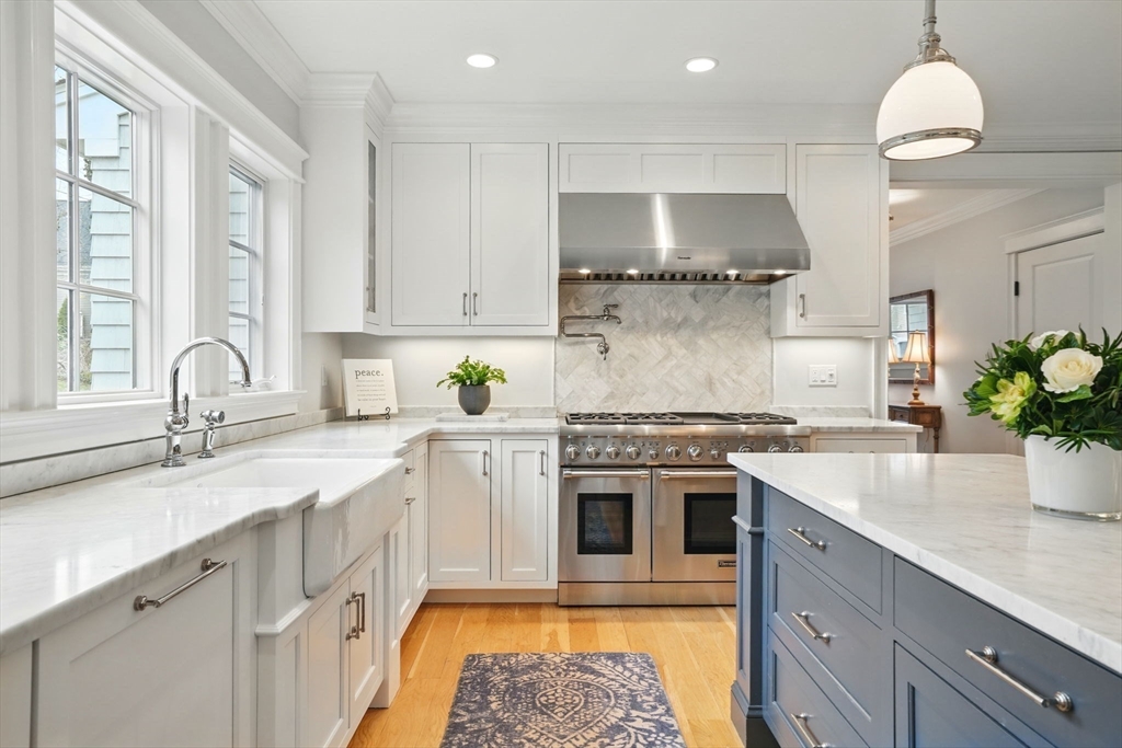 14 Cedar St