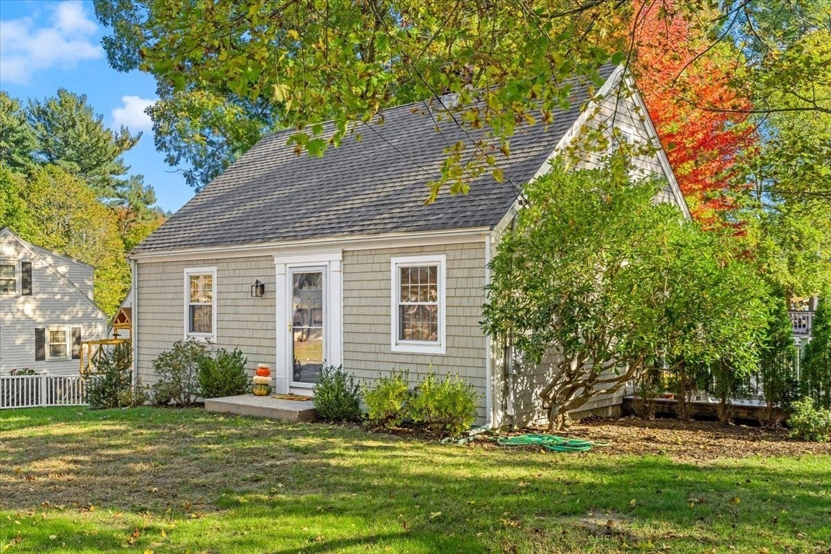 100 Grove St, Norwell, MA, 100 Grove St, Norwell, MA Photo #31