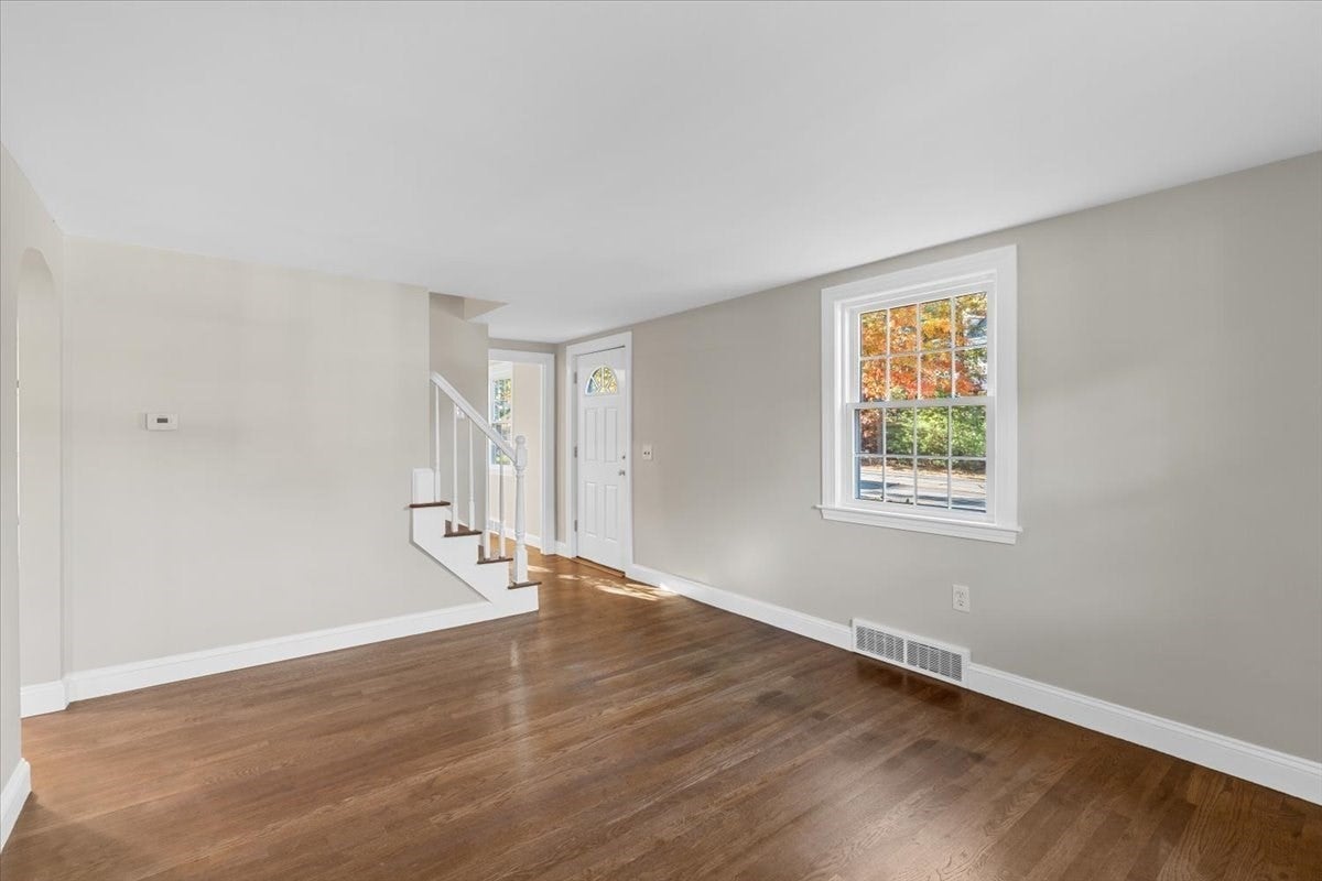 100 Grove St, Norwell, MA, 100 Grove St, Norwell, MA Photo #10