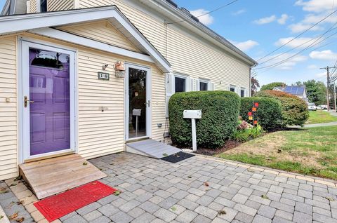 18 Cherry St Gloucester MA 01930