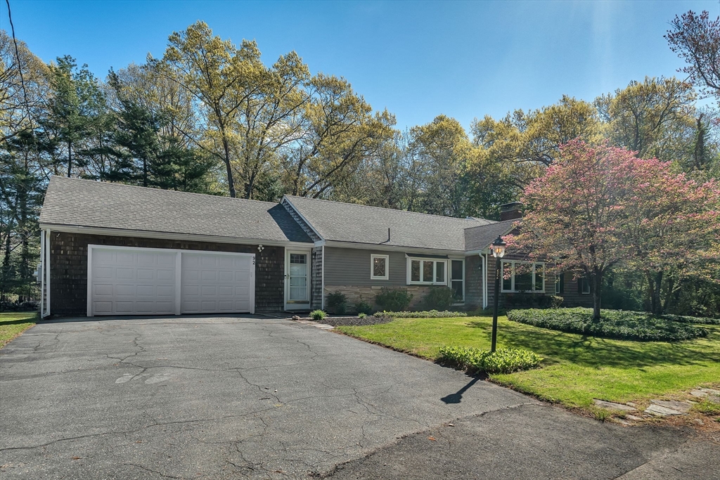 92 Norlen Park, Bridgewater, MA Photo #2