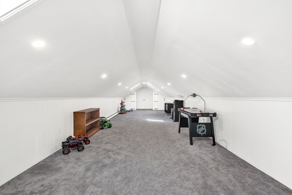 92 Norlen Park, Bridgewater, MA Photo #26