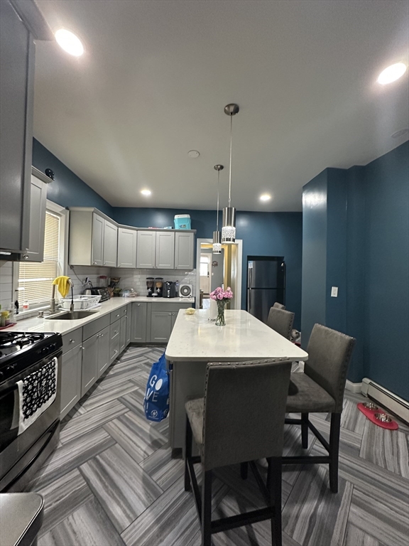 115 Addison
