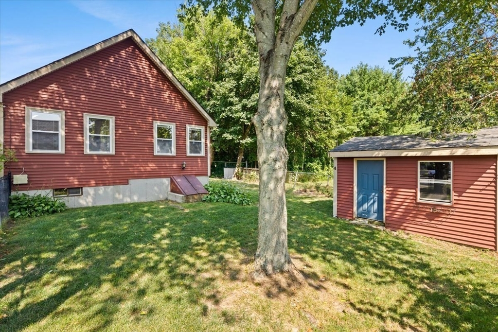 11 Wilbur St