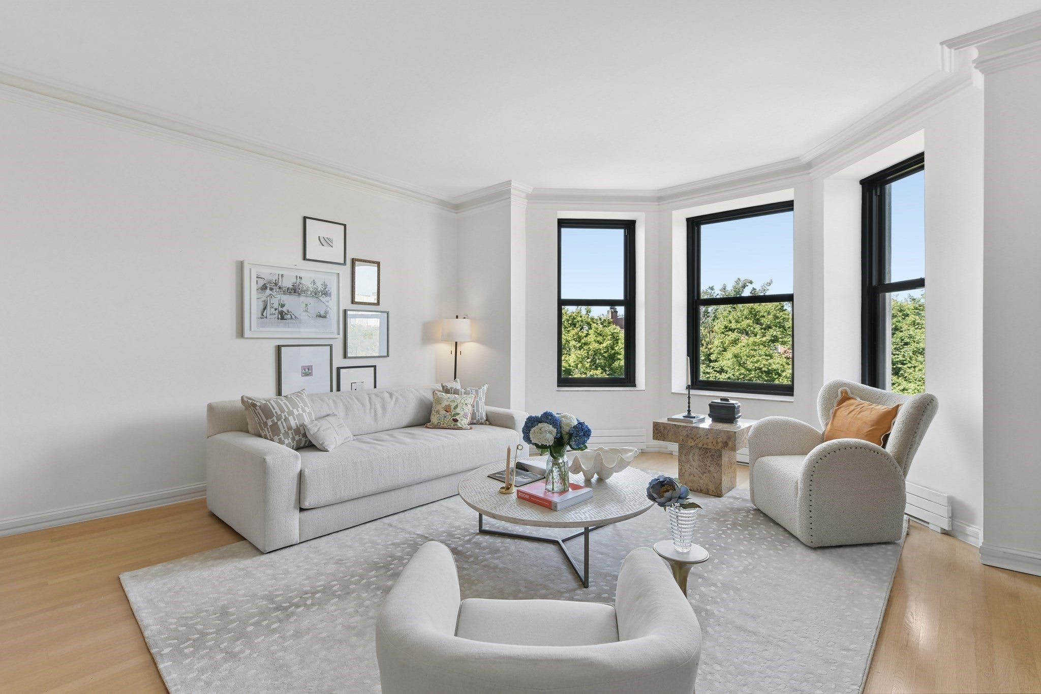 160 Commonwealth Avenue #414, Boston, MA, 160 Commonwealth Avenue #414, Boston, MA Photo #2