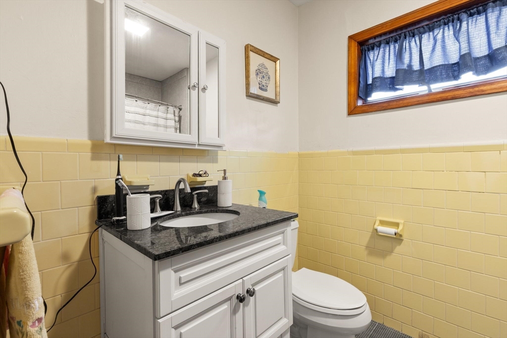 12 Kilsyth Rd, Medford, MA Photo #21