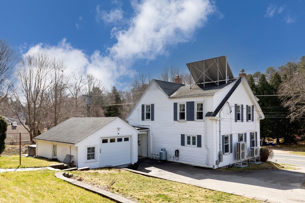394 Sandwich St