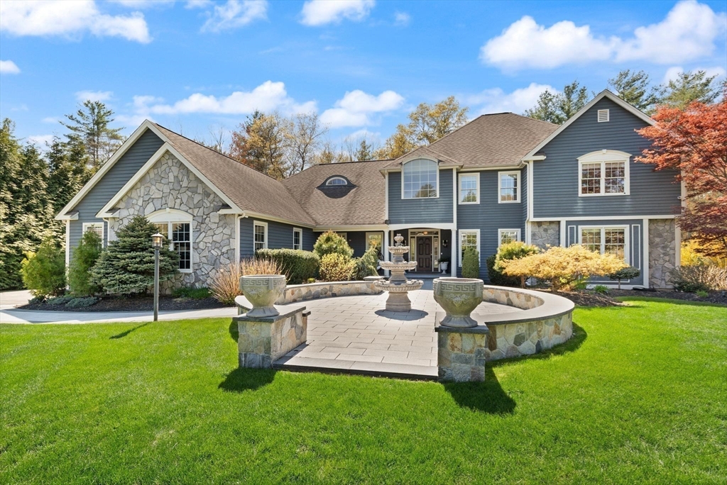 47 Symphony Dr
