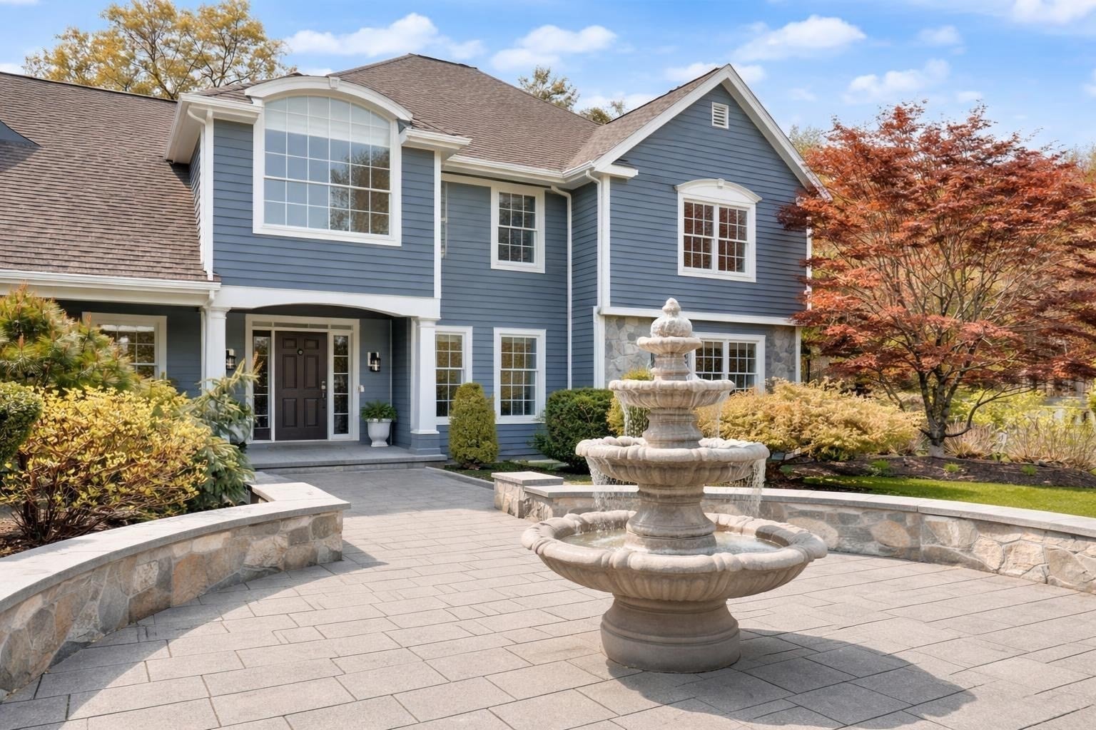 47 Symphony Dr
