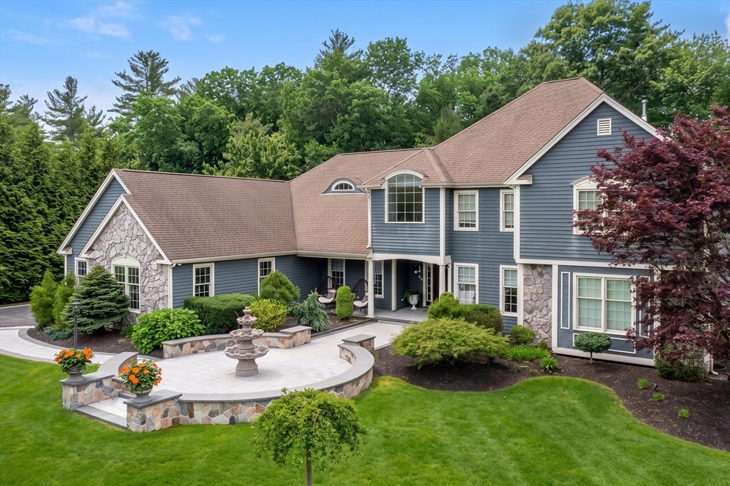 47 Symphony Dr