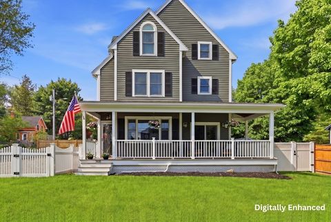 Photo of 308 Asbury Street, Hamilton, MA 01982 (MLS # 73521323)