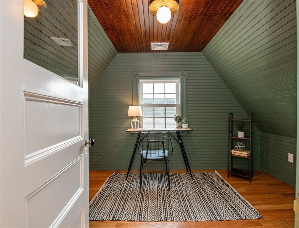 20 Hillside Ave, Medford, MA, 20 Hillside Ave, Medford, MA Photo #33