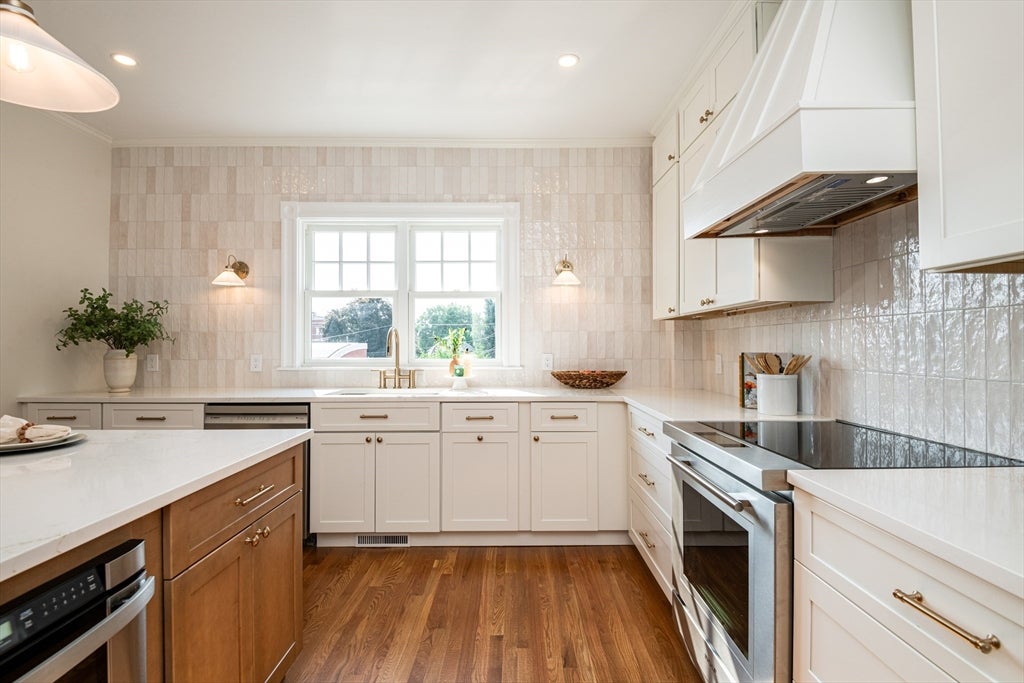 20 Hillside Ave, Medford, MA, 20 Hillside Ave, Medford, MA Photo #19