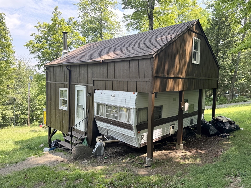32 Navaho Ln
