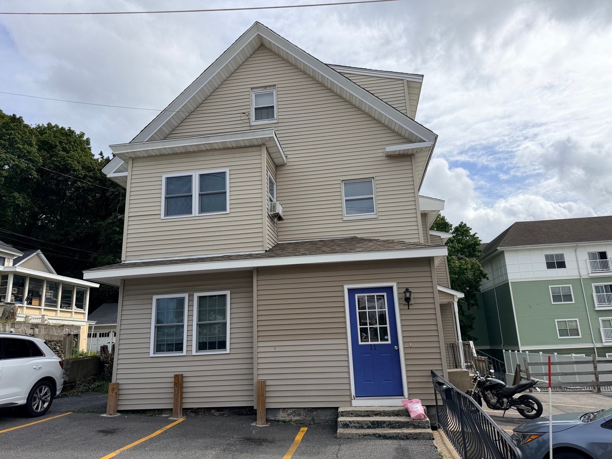 Photo of 11 High Street, Hudson, MA