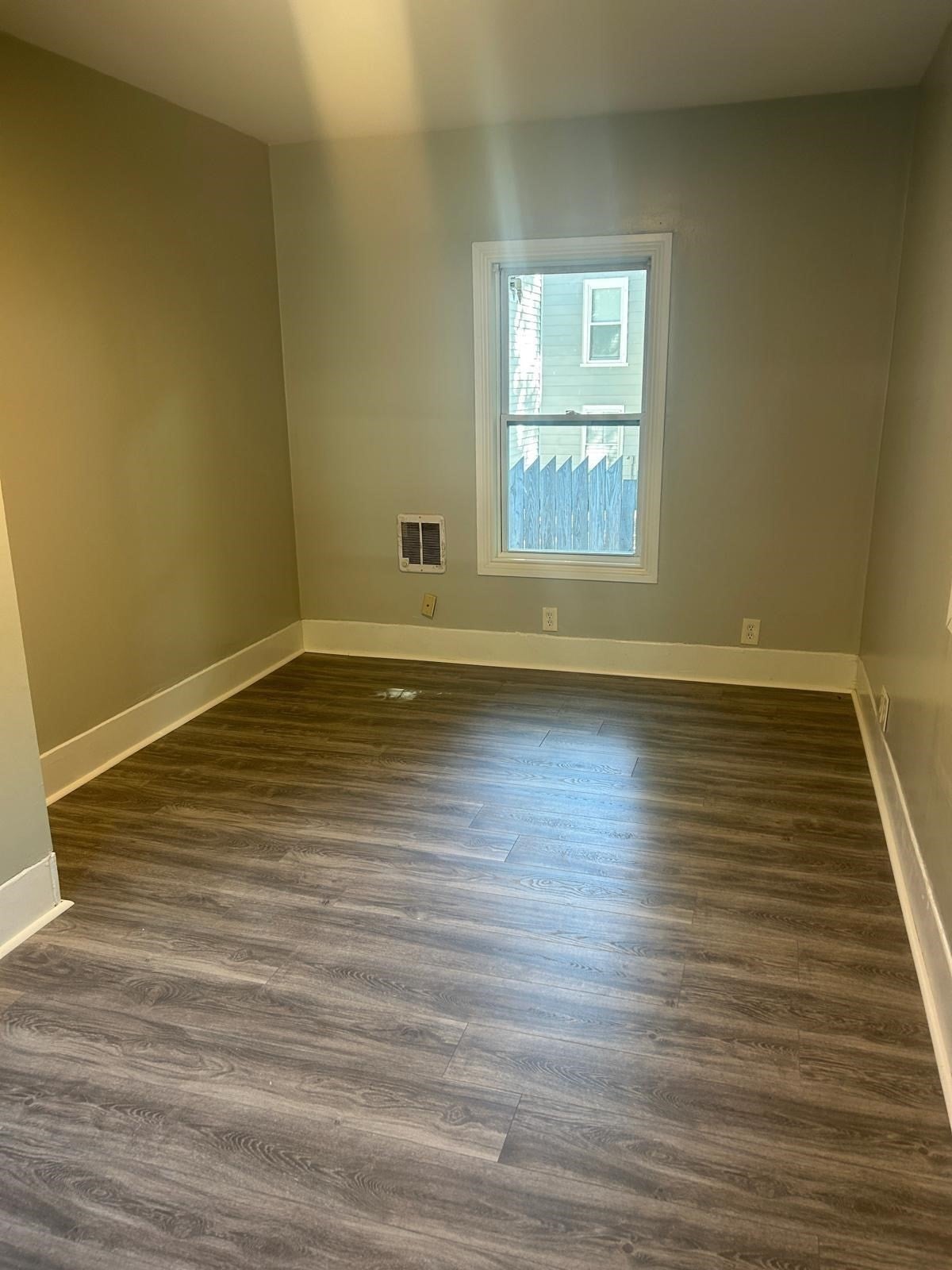 62 1/2 Hazel Street