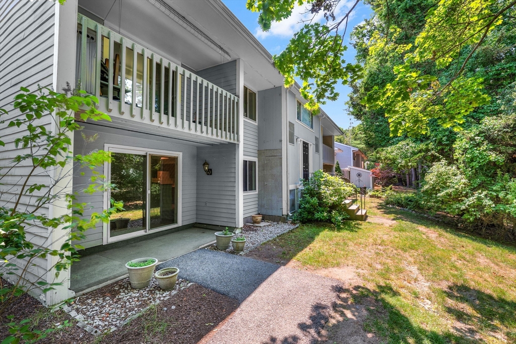 18 Beals Cove Rd H
