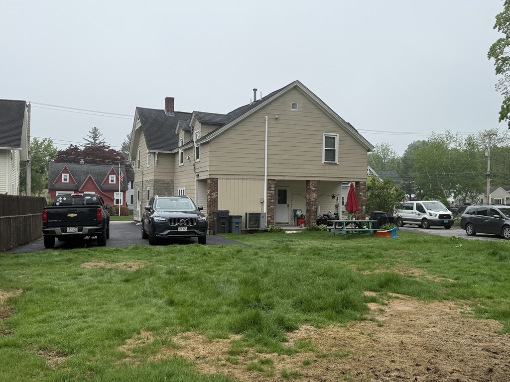 9 East St