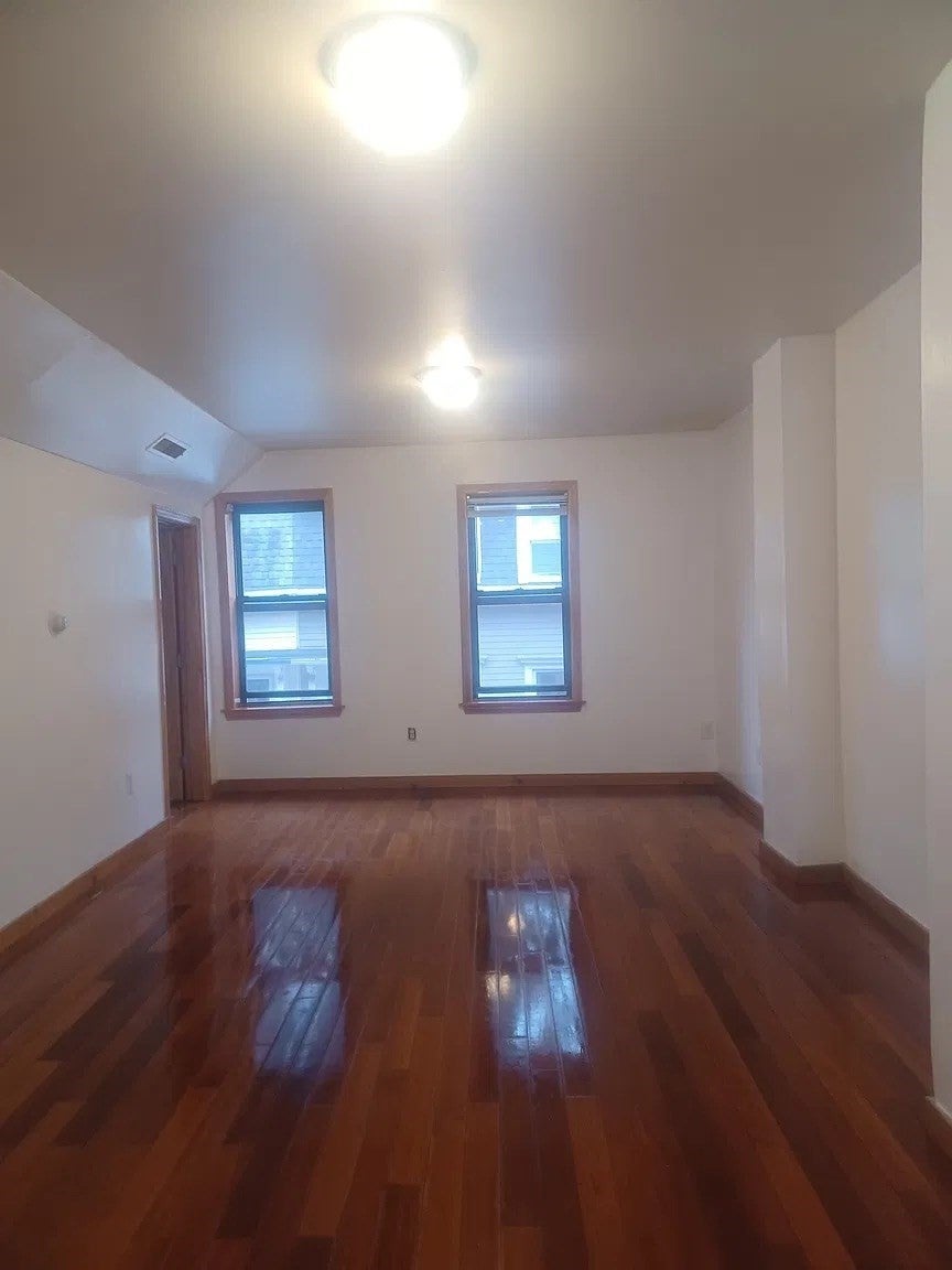 13 Tabor Pl #2, Brookline, MA Photo #3