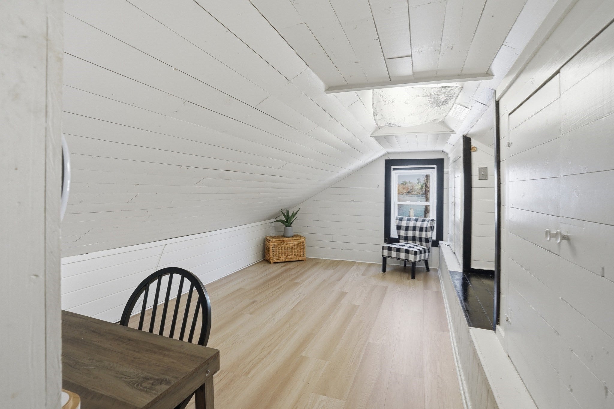 299 Clarke Road Ext, Sturbridge, MA Photo #28